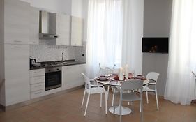 Dama Apartment In Como City Center